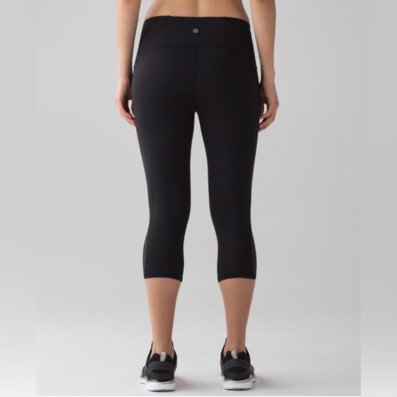Lululemon Train Times Crop Leggingd 17”Black Sz 8 Mesh Venting Full-On® Luxtreme - Picture 2 of 9